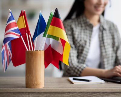 Jóvenes de Colombia y Ecuador presentan soluciones para mejorar su entorno en el Youth Forum 2026